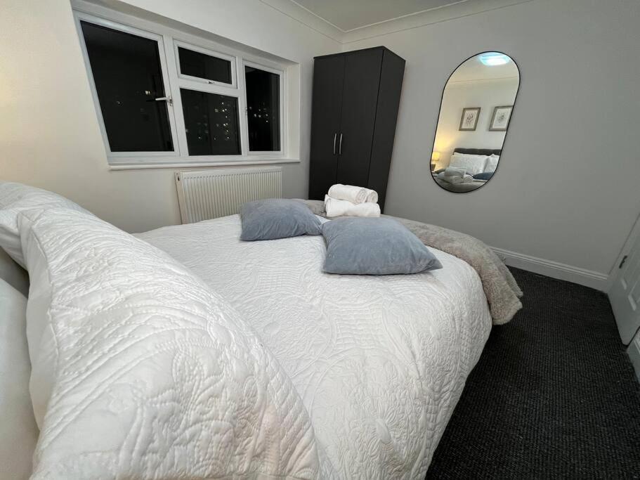 Apartament Modern & Stylish Haven In Heart Of Londyn Zewnętrze zdjęcie