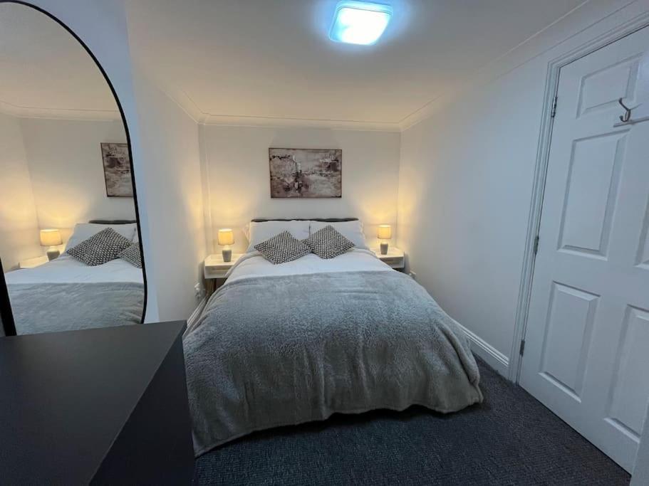 Apartament Modern & Stylish Haven In Heart Of Londyn Zewnętrze zdjęcie